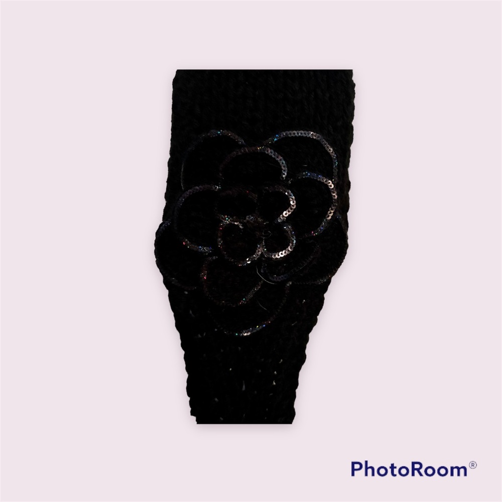 Knitted headband black